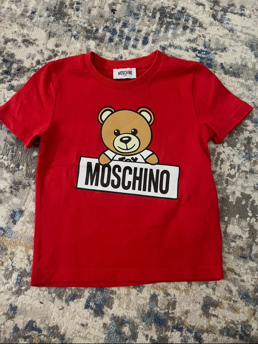 Kids t-shirt 2T